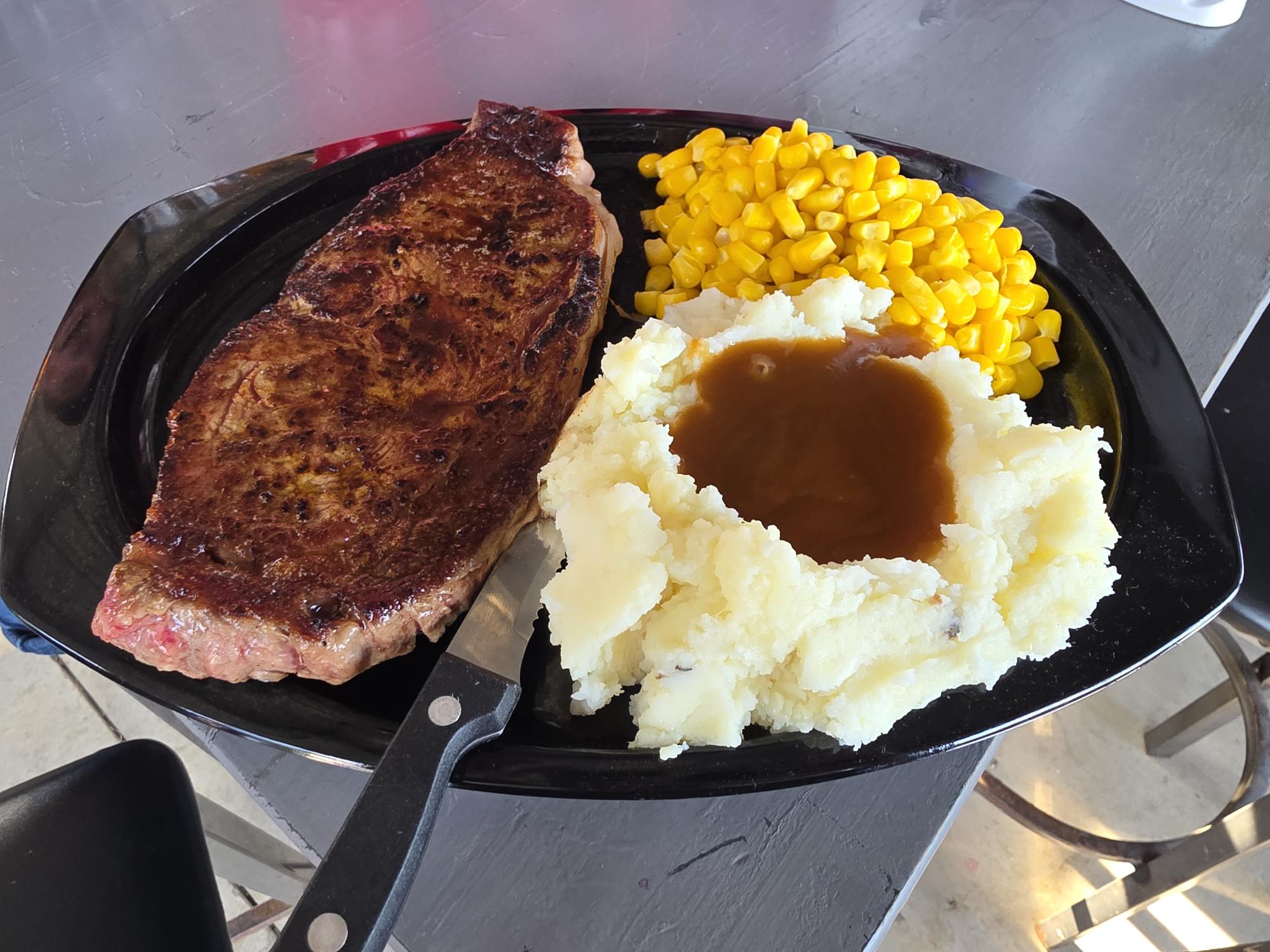 Mill Dam Corner Grille live menu image - menu 003